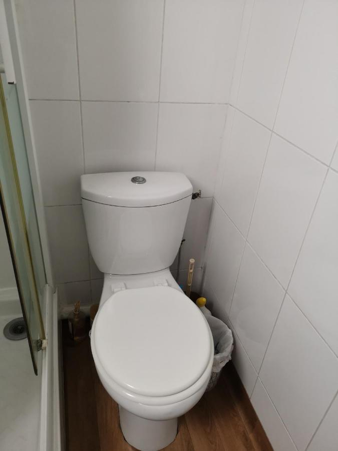 Rose Apartment Villejuif Ngoại thất bức ảnh